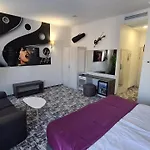 Хотел аква 4*