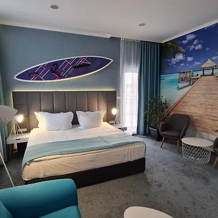Hotel Aqua 4*